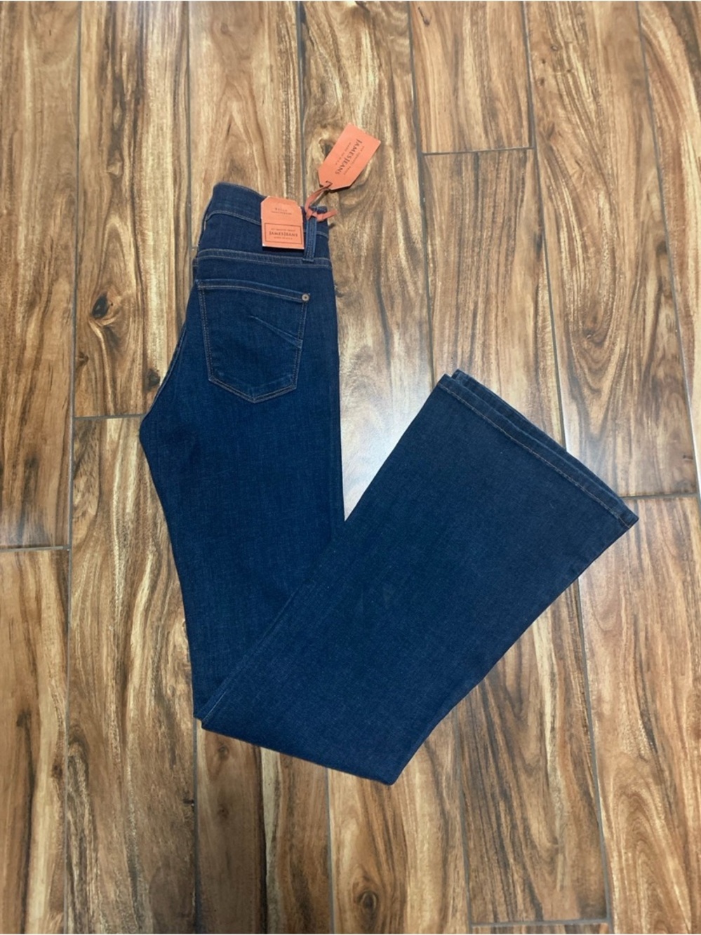 James Jeans Bella Flare Jeans | Sz 28 - new with tags